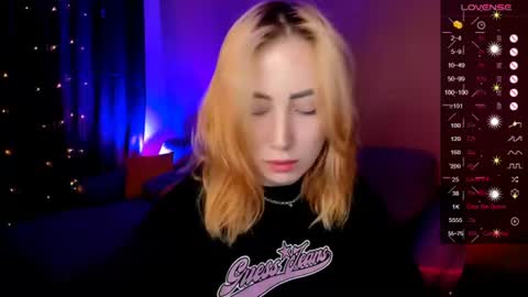 Snapshot of deborah_moore chatting on June 2026 08:38:02 AM Debora online show from June 2026 08:38:02 AM