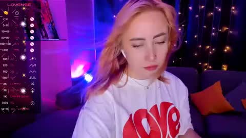Snapshot of deborah_moore chatting on July 2026 01:56:01 AM Debora online show from July 2026 01:56:01 AM