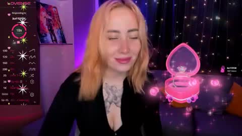 Snapshot of deborah_moore chatting on July 2026 02:07:02 AM Debora online show from July 2026 02:07:02 AM
