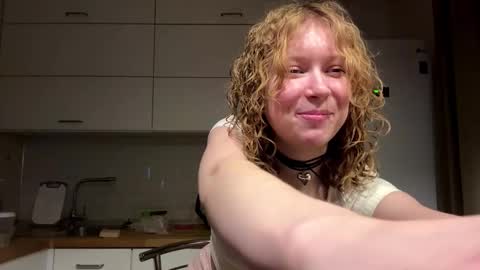 Hello My name is Sarah im new model here and little but shy. online show from January 2026 02:54:02 PM