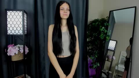 Snapshot of debrahfierman chatting on November 2025 02:01:02 AM Eva online show from November 2025 02:01:02 AM