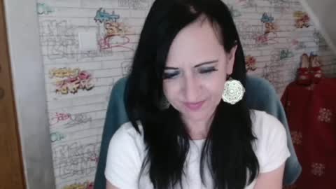Snapshot of debramilf chatting on June 2026 05:23:02 AM DebraMilf online show from June 2026 05:23:02 AM