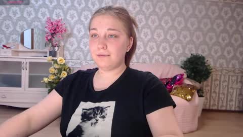 debramust online show from December 2024 07:11:02 PM