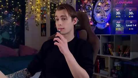 Snapshot of debugmee chatting on February 2026 08:01:01 PM Samuel online show from February 2026 08:01:01 PM