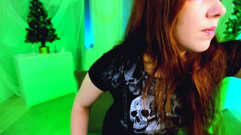 Snapshot of deca_dance chatting on January 2025 04:27:01 PM Ask me online show from January 2025 04:27:01 PM