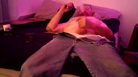 Snapshot of decoyx5o5 chatting on February 2026 03:13:01 AM decoyx5o5 online show from February 2026 03:13:01 AM