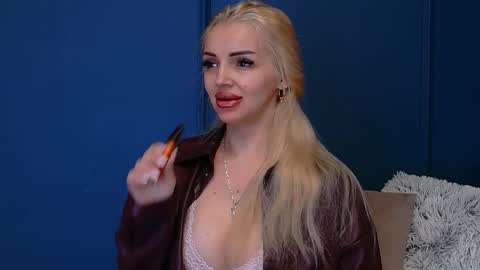 DeeaVIP online show from March 2026 05:57:02 AM