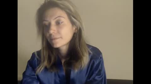 Snapshot of deelightfull chatting on December 2024 12:02:01 PM Deelightfull online show from December 2024 12:02:01 PM