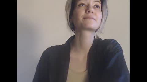 Snapshot of deelightfull chatting on January 2025 12:38:02 PM Deelightfull online show from January 2025 12:38:02 PM