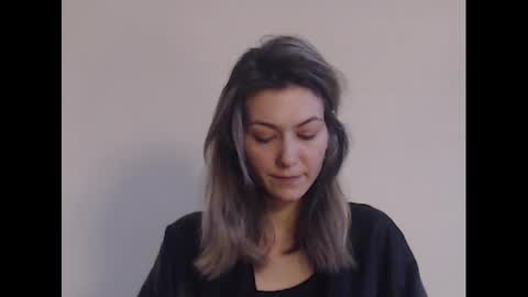 Snapshot of deelightfull chatting on February 2025 11:42:02 AM Deelightfull online show from February 2025 11:42:02 AM