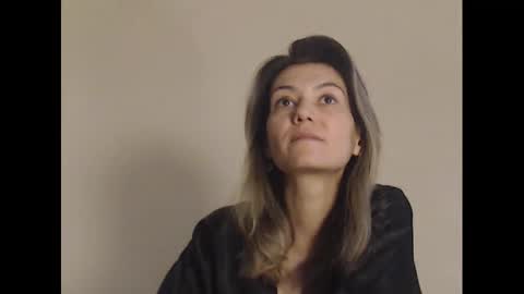 Snapshot of deelightfull chatting on February 2025 02:44:01 PM Deelightfull online show from February 2025 02:44:01 PM