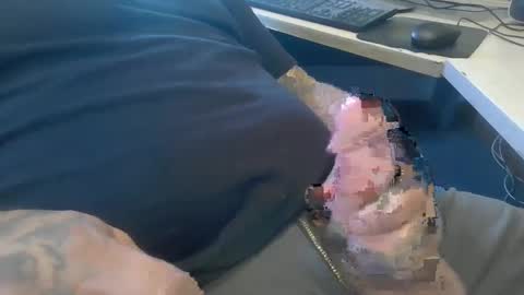 Snapshot of deepstrokes25 chatting on September 2025 07:30:01 PM deepstrokes25 online show from September 2025 07:30:01 PM