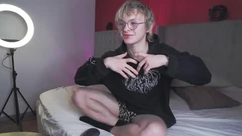 deficitt online show from December 2024 01:33:02 PM