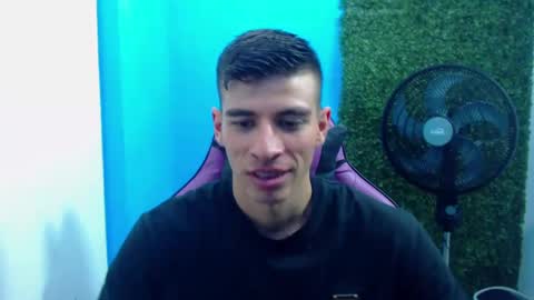 Snapshot of deiby_baby chatting on December 2024 08:47:01 PM DEIBY online show from December 2024 08:47:01 PM