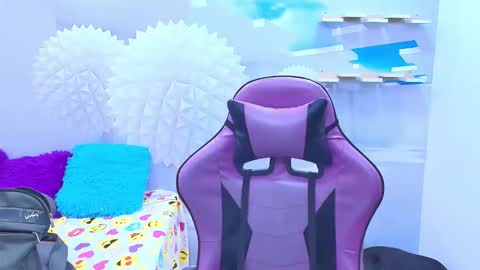 Snapshot of deiby_baby chatting on October 2025 06:47:02 PM DEIBY online show from October 2025 06:47:02 PM