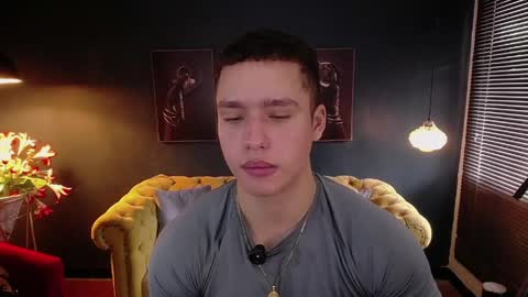 Snapshot of deivid_parker chatting on June 2026 01:33:01 PM Deivid online show from June 2026 01:33:01 PM