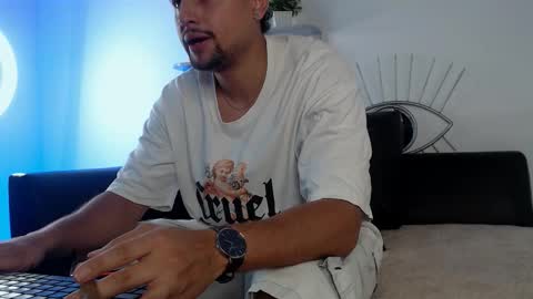  DEIVY  online show from November 2025 09:39:02 PM