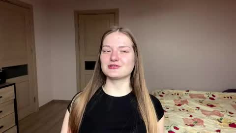 Mila online show from April 2026 12:19:02 PM