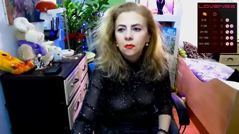 Snapshot of delicecat chatting on December 2024 10:55:01 AM Delicacat online show from December 2024 10:55:01 AM