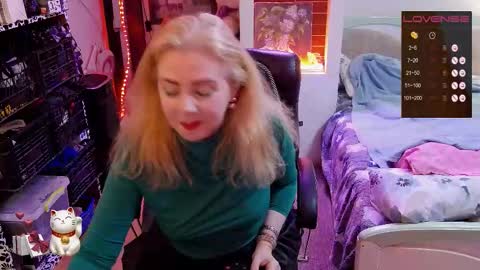 Snapshot of delicecat chatting on October 2025 11:04:02 PM Delicacat online show from October 2025 11:04:02 PM