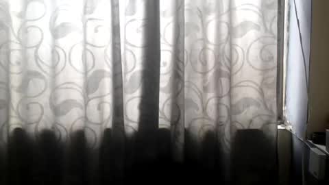delicioso1223 online show from July 2026 12:33:01 PM