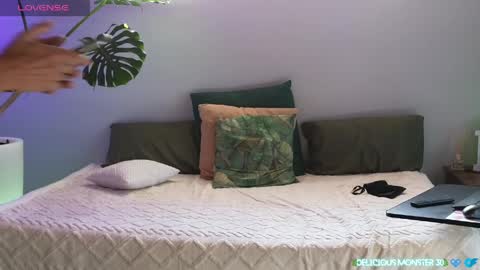 Kitty online show from April 2026 07:36:01 AM