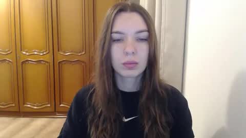 Aurora online show from December 2025 06:29:02 AM