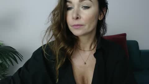 Snapshot of delilah_sweet chatting on January 2025 03:55:01 PM delilah_sweet online show from January 2025 03:55:01 PM