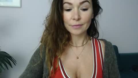 Snapshot of delilah_sweet chatting on February 2025 04:08:01 PM delilah_sweet online show from February 2025 04:08:01 PM
