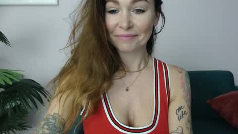 Snapshot of delilah_sweet chatting on March 2025 02:51:02 PM delilah_sweet online show from March 2025 02:51:02 PM