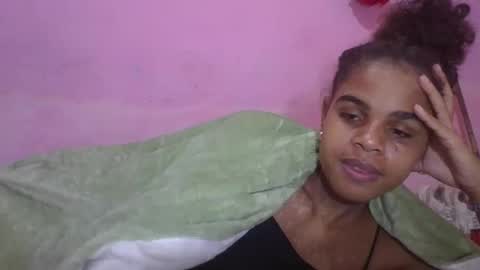 Snapshot of delphineee chatting on May 2026 09:00:02 PM delphine online show from May 2026 09:00:02 PM