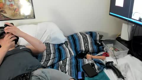 delusionalphool online show from March 2025 09:40:02 PM