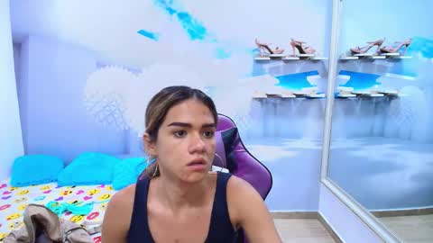 Snapshot of demi_leed chatting on April 2026 12:24:01 PM DEMI online show from April 2026 12:24:01 PM