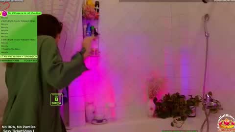 Yana online show from October 2025 09:16:01 PM