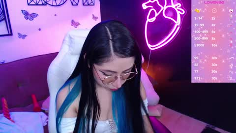 Snapshot of demyanderson_ chatting on December 2024 06:48:01 PM Demy online show from December 2024 06:48:01 PM