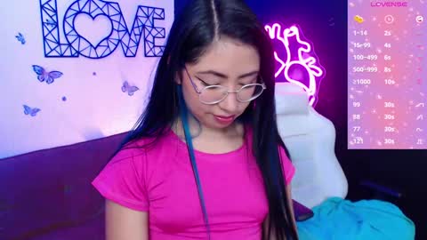 Snapshot of demyanderson_ chatting on February 2025 12:18:01 AM Demy online show from February 2025 12:18:01 AM