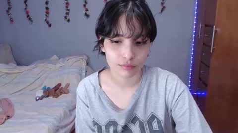 Snapshot of deni_bloom chatting on January 2025 06:05:01 AM Denisse schedule Monday to Friday 1300-1900 mexican time Saturday-maybe it could be a surprise IDEPENDENT MODEL online show from January 2025 06:05:01 AM