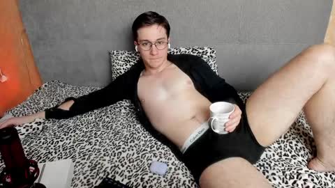 Snapshot of deni_boy99 chatting on December 2024 05:57:02 PM Deni online show from December 2024 05:57:02 PM