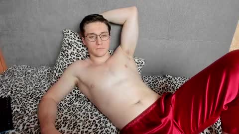 Snapshot of deni_boy99 chatting on January 2025 07:03:01 PM Deni online show from January 2025 07:03:01 PM