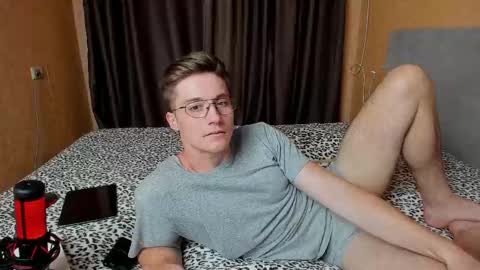 Snapshot of deni_boy99 chatting on September 2025 05:36:02 PM Deni online show from September 2025 05:36:02 PM