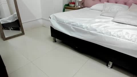 denisse_logan online show from October 2025 03:19:01 AM