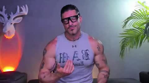 dennis_cox_ online show from December 2025 06:11:01 AM