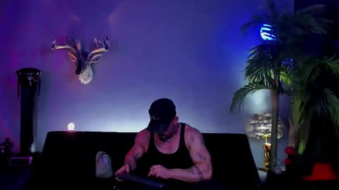 dennis_cox_ online show from March 2026 07:19:01 PM