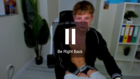 Dennis online show from November 2025 03:39:02 AM