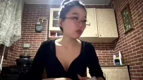 Emma online show from February 2026 02:02:01 PM