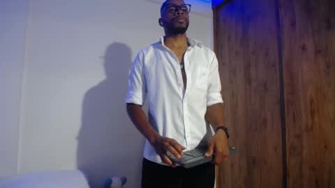 denzo online show from September 2025 04:05:02 AM