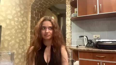 Eva online show from May 2026 07:42:01 PM