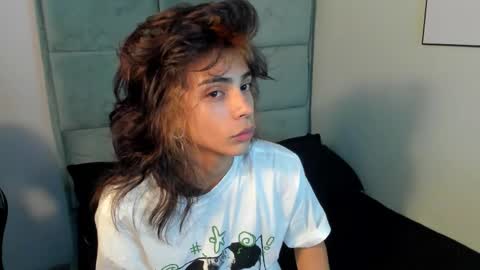 dereck_manson online show from November 2025 11:22:01 AM