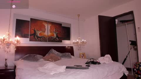 Dereck and Jake online show from February 2025 11:28:02 AM