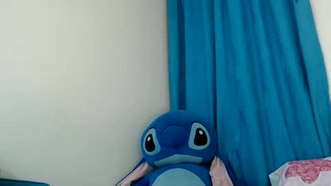 derek_44 online show from May 2026 02:39:01 AM